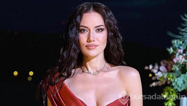 Fahriye Evcen'in tekne pozlarına yorum yağdı!
