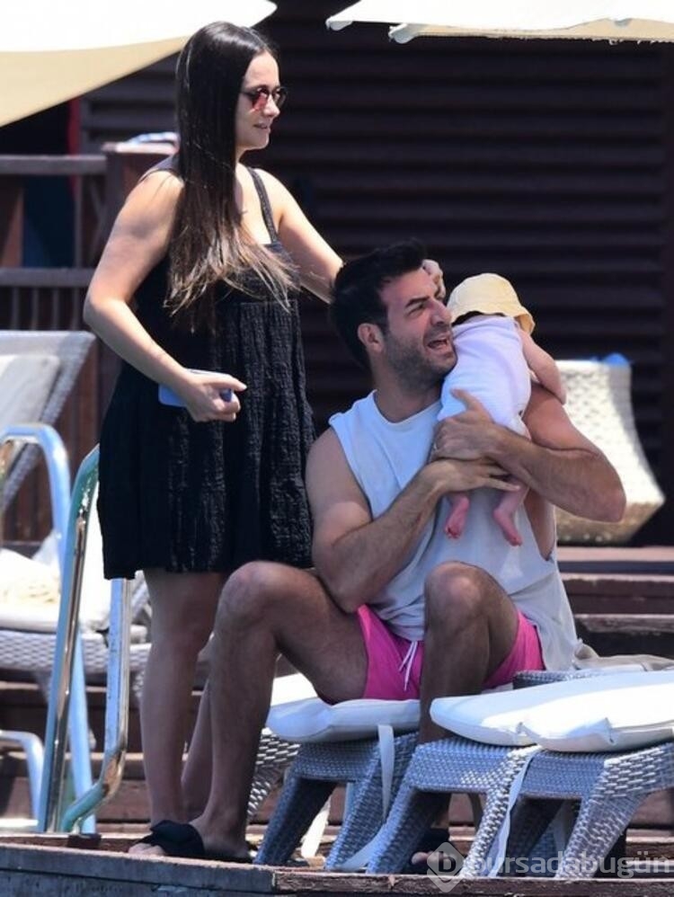 Hande Soral ve İsmail Demirci'nin bebekle ilk tatili
