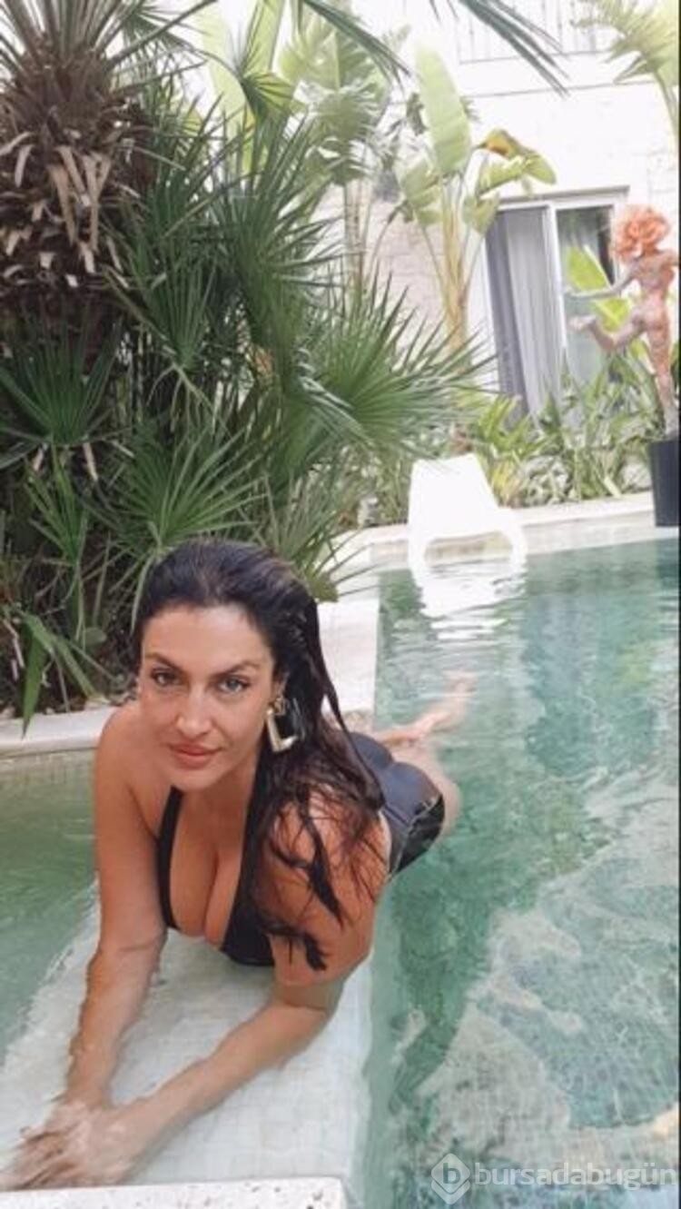 Tuğba Ekinci güneş banyosu yaptı
