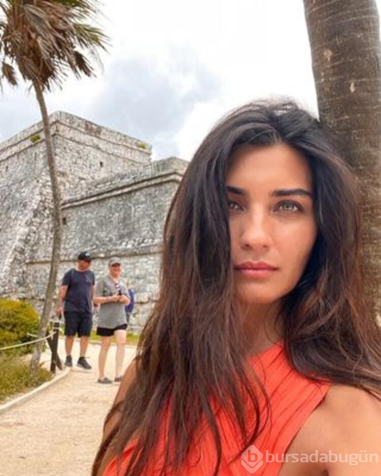 Tuba Büyüküstün'ün olduğu araç dolmuşa döndü!