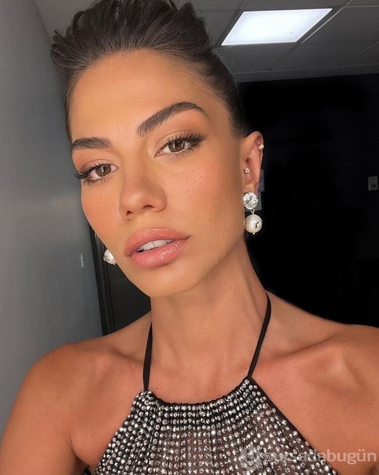 Demet Özdemir ve Oğuzhan Koç'tan plaj pozu!