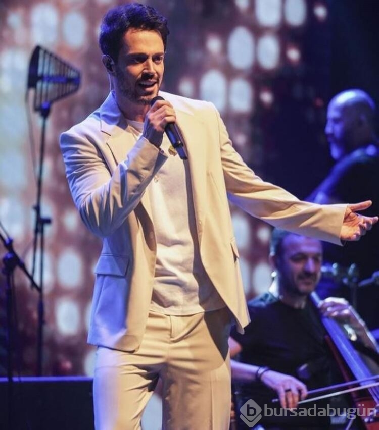 Murat Boz, saçlarına kaynak yaptırdı