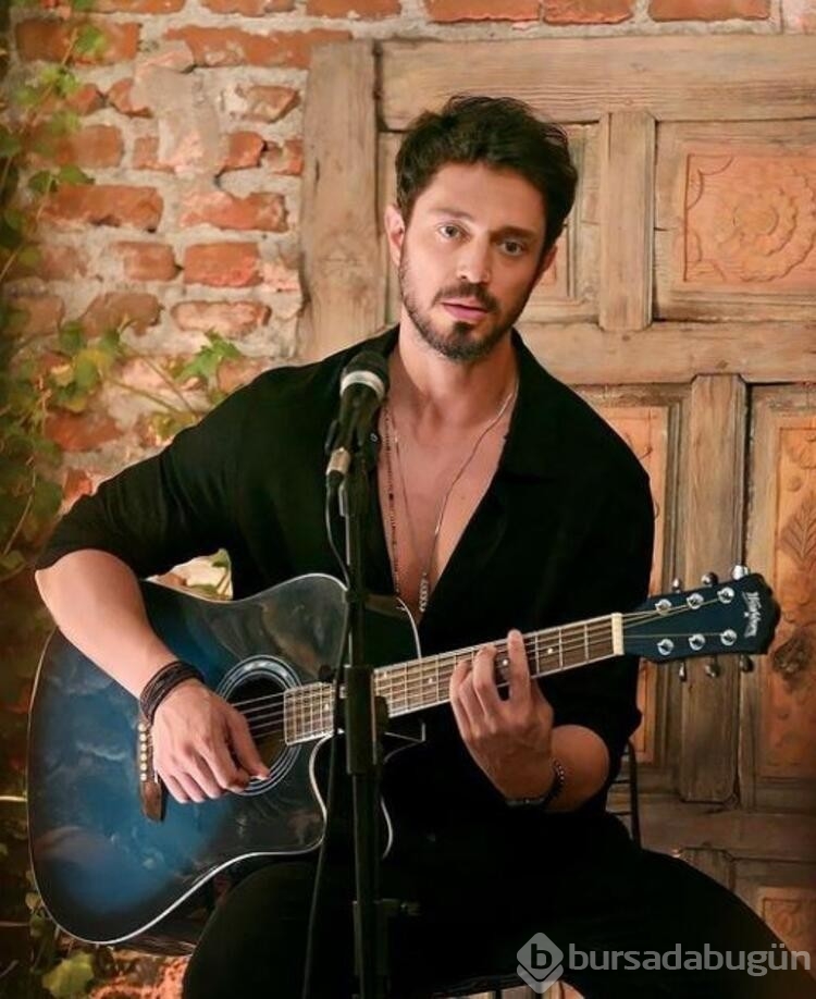 Murat Boz, saçlarına kaynak yaptırdı