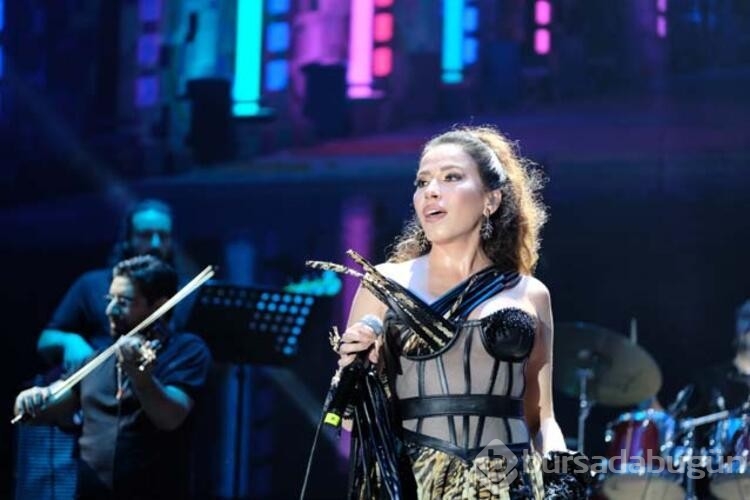 Burcu Güneş ve Selami Şahin Kuruçeşme'de...