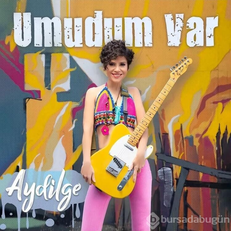 Aydilge sahnede yere yığıldı!