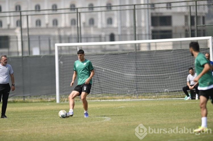 Bursaspor günün ilk çalışmarını yaptı