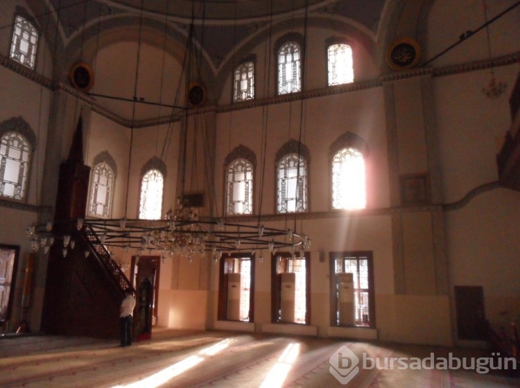 Bursa'da gezilecek yerler: Emir Sultan Camii Ve Külliyesi