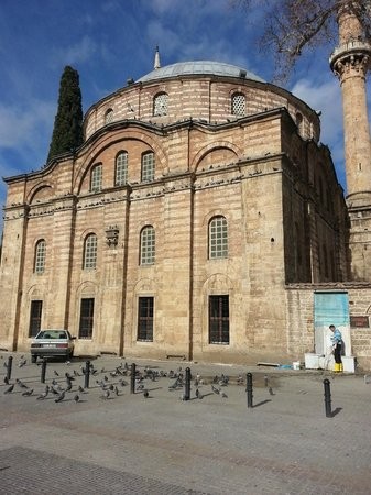 Bursa'da gezilecek yerler: Emir Sultan Camii Ve Külliyesi
