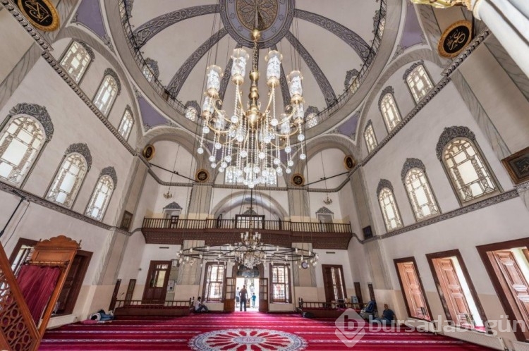 Bursa'da gezilecek yerler: Emir Sultan Camii Ve Külliyesi