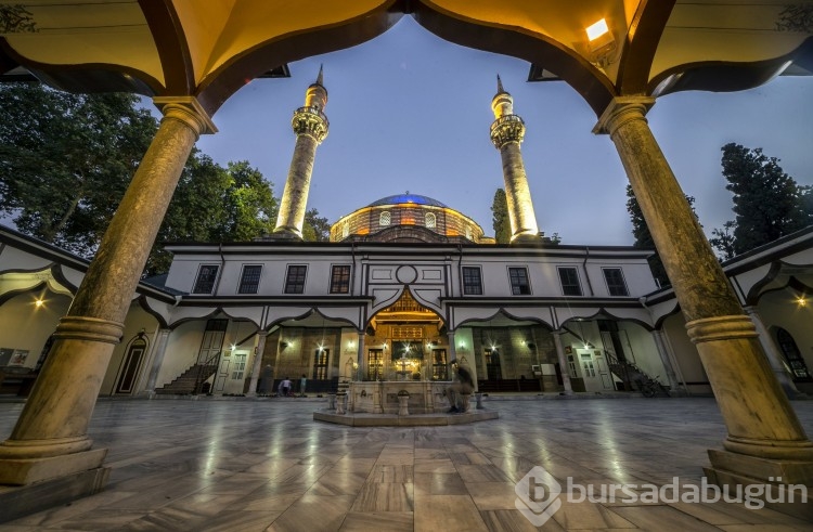 17 Ağustos depreminden Bursa'ya kalan: 10 ölü, Emir Sultan ve evliyalar...