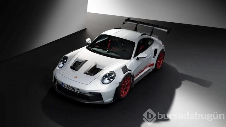 Motor sporları DNA'sına sahip! Porsche 911 büyülüyor