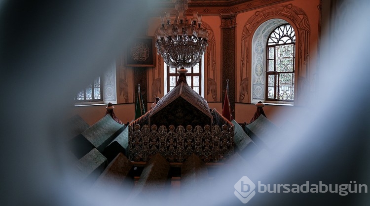 Bursa'da gezilecek yerler: Orhan Gazi Türbesi 