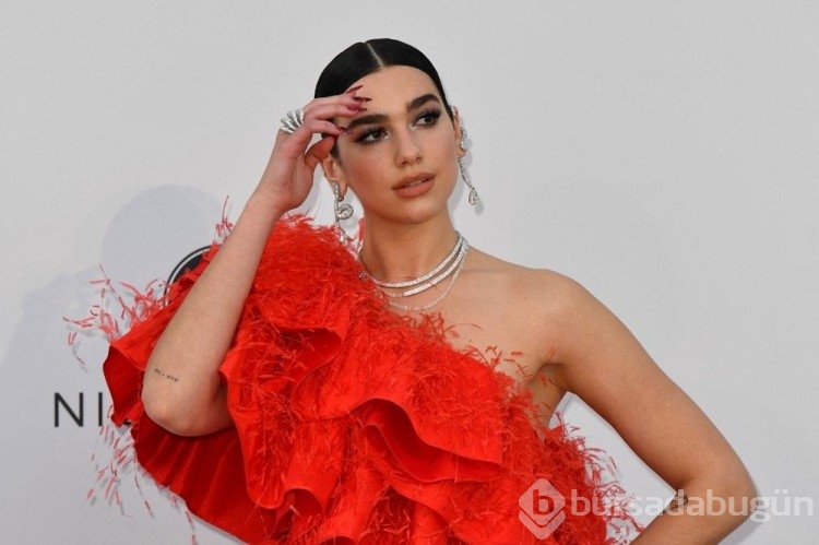 Dua Lipa'dan 27. yaşına özel 27 poz 