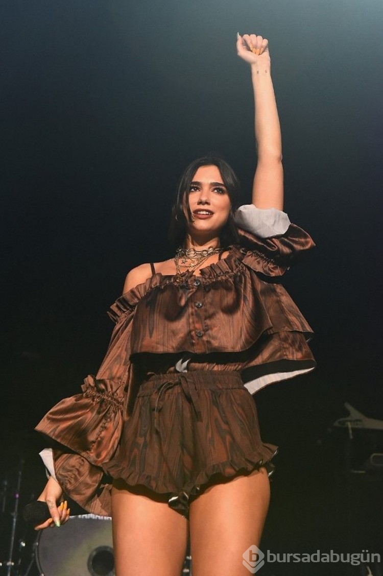 Dua Lipa'dan 27. yaşına özel 27 poz 