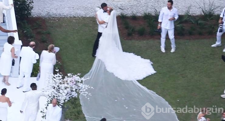 Jennifer Lopez ve Ben Affleck'in düğününden ilk görüntüler
