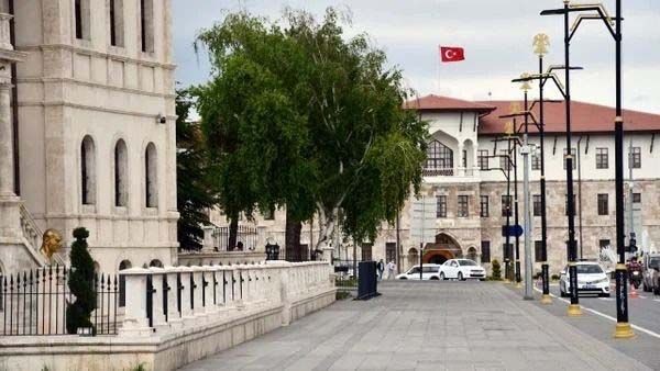 Herkes memleketinde yaşasaydı Türkiye'nin en kalabalık ili hangisi olurdu? 