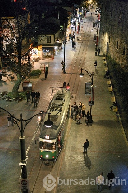 Bursa'da gezilecek yerler: Cumhuriyet Caddesi