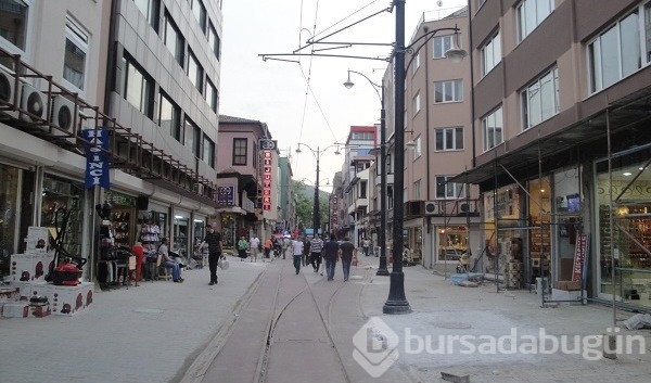 Bursa'da gezilecek yerler: Cumhuriyet Caddesi