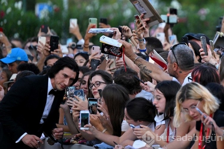 79. Venedik Film Festivali başladı... Kırmızı halıda şıklık yarışı