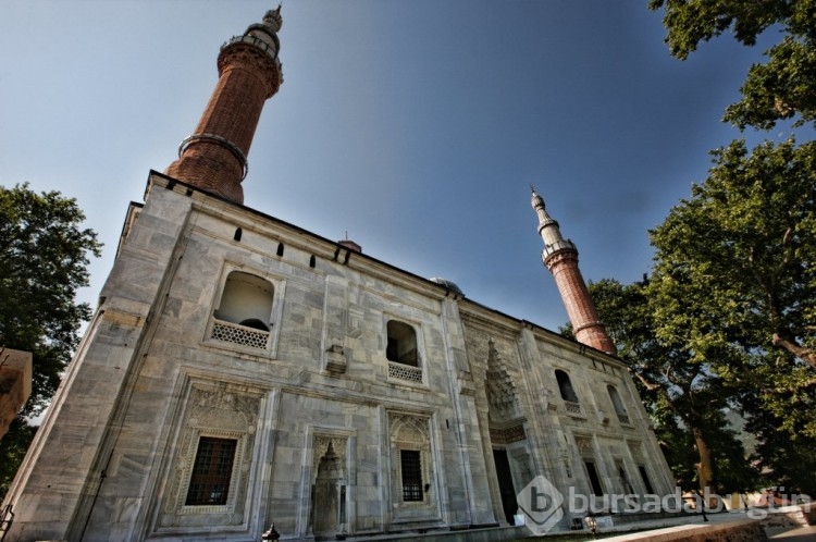 Bursa'da Gezilecek Yerler: Yeşil Camii ve Yeşil Türbe
