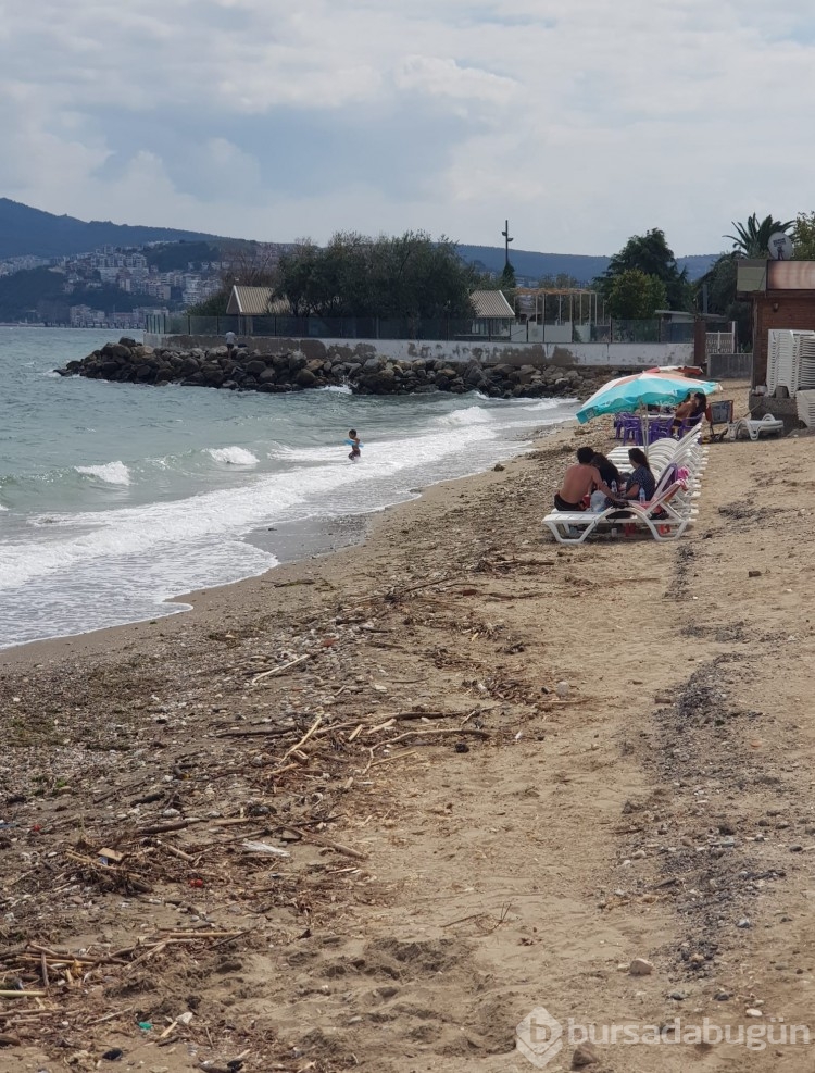 Mudanya ve Güzelyalı sahilleri boşalıyor