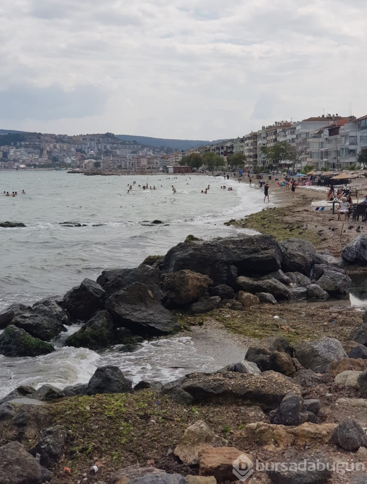 Mudanya ve Güzelyalı sahilleri boşalıyor