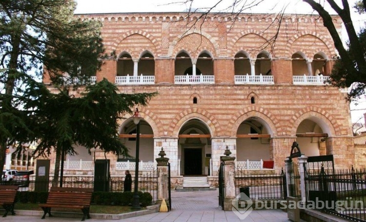 Bursa'da gezilecek yerler: Murad Hüdavendigar Camii