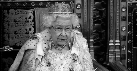 Britanya Kraliçesi II. Elizabeth kimdir?