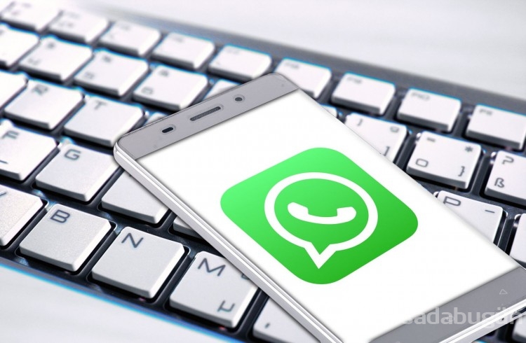 Twitter'da WhatsApp butonu şaşkına uğrattı! Ne anlama geliyor?
