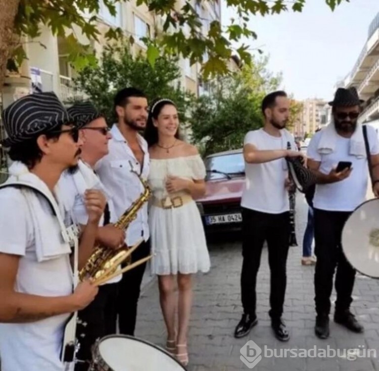 Berk Oktay ile Yıldız Çağrı Atiksoy'un mutlu günü