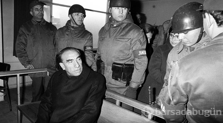 42 yıl önce bugün '12 Eylül 1980'