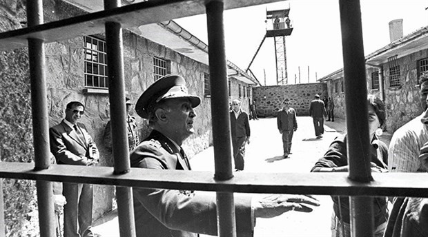 42 yıl önce bugün '12 Eylül 1980'