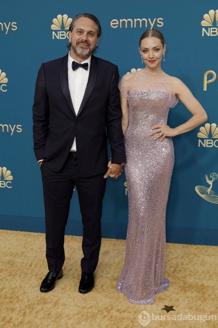 74. Emmy Ödülleri kırmızı halı şıklığı
