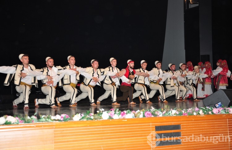 RUMELİFEST'e renkli gala