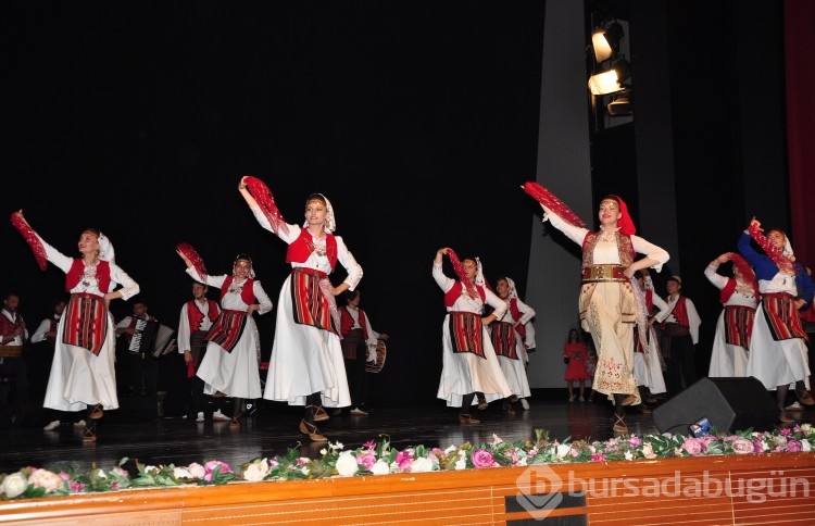 RUMELİFEST'e renkli gala