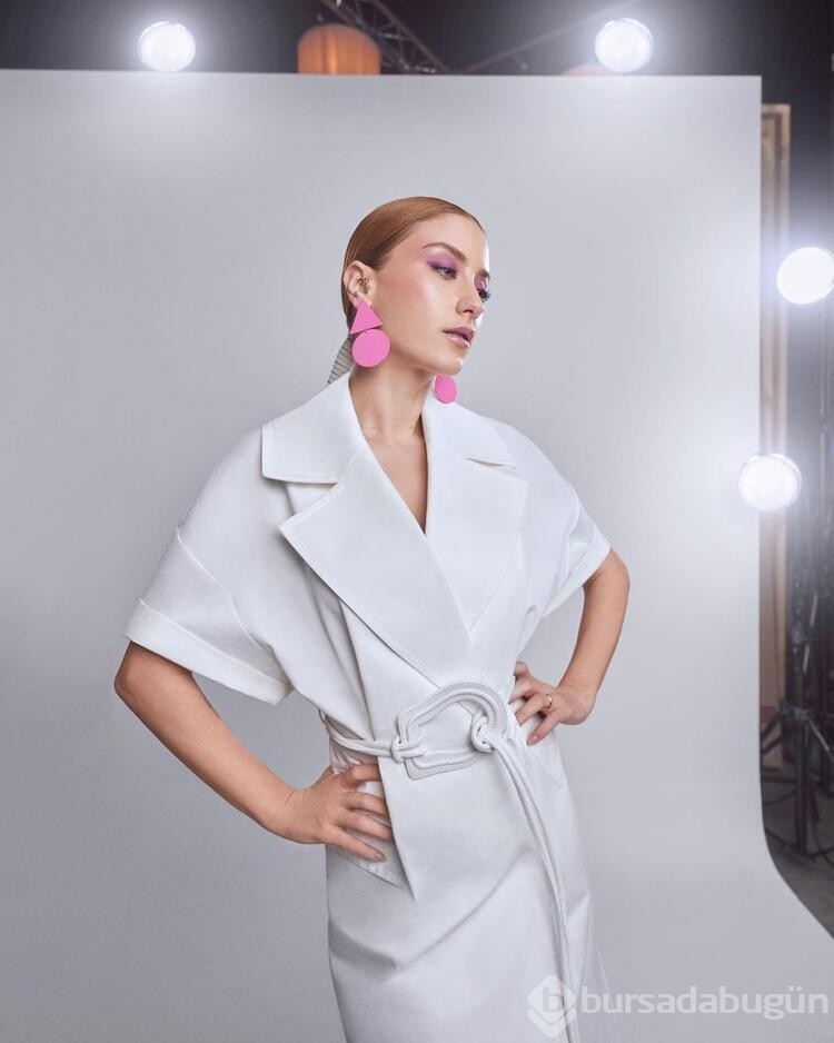 Hazal Kaya'nın bebeği göründü