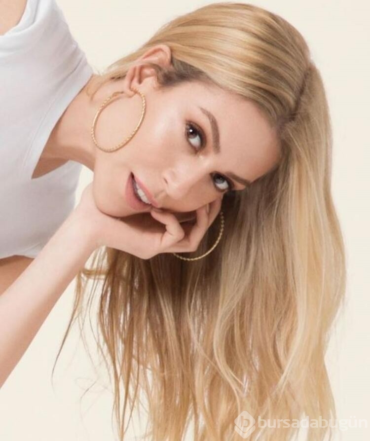 Sinem Kobal hastalığını açıkladı!
