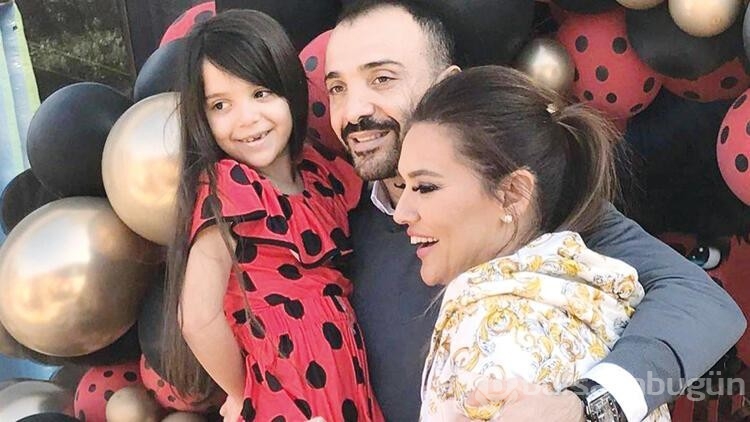 Demet Akalın kırtasiyelere isyan etti
