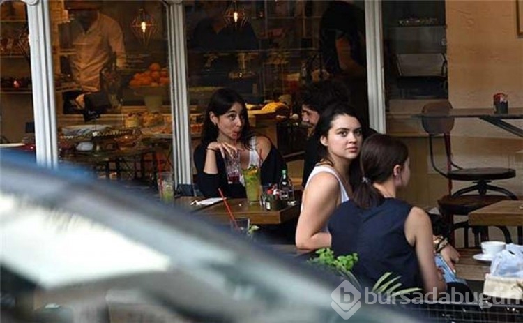 Arka Sokaklar'ın yıldızı, sevgilisiyle görüntülendi