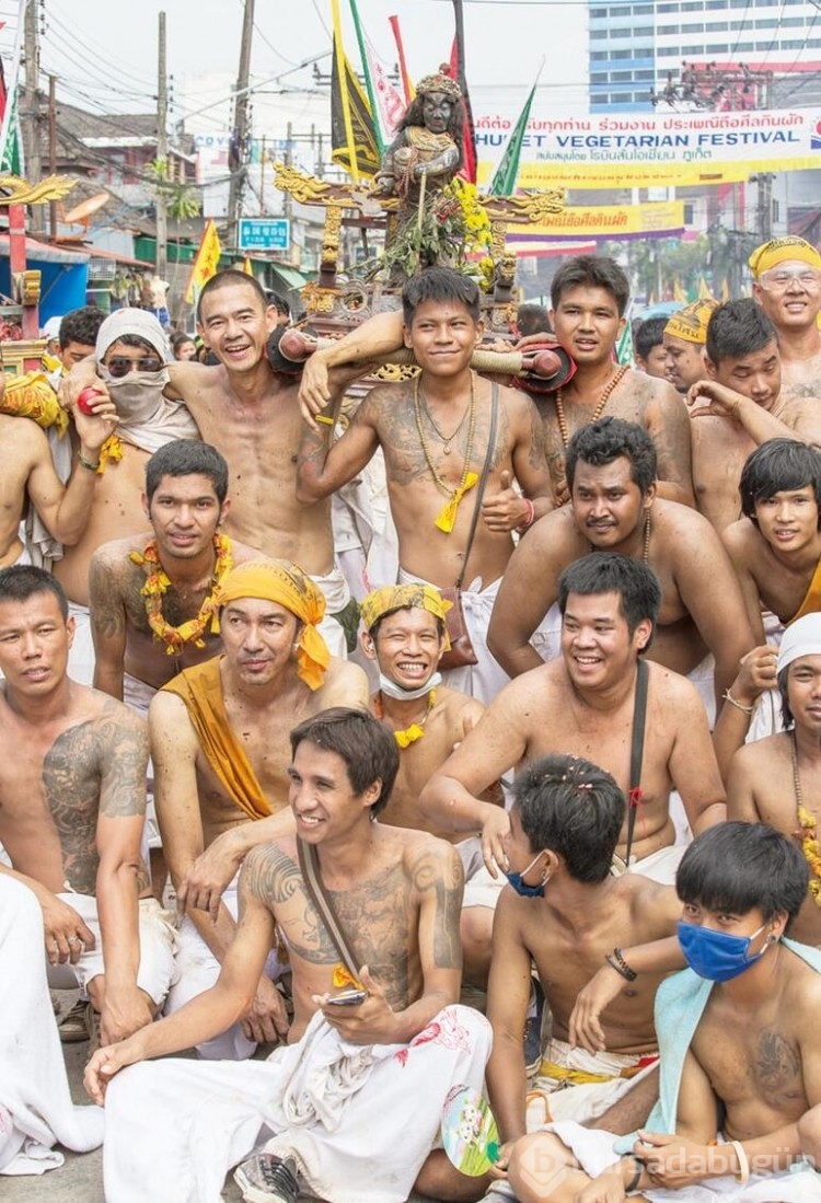 Sonbahara lezzet katan en renkli festivaller
