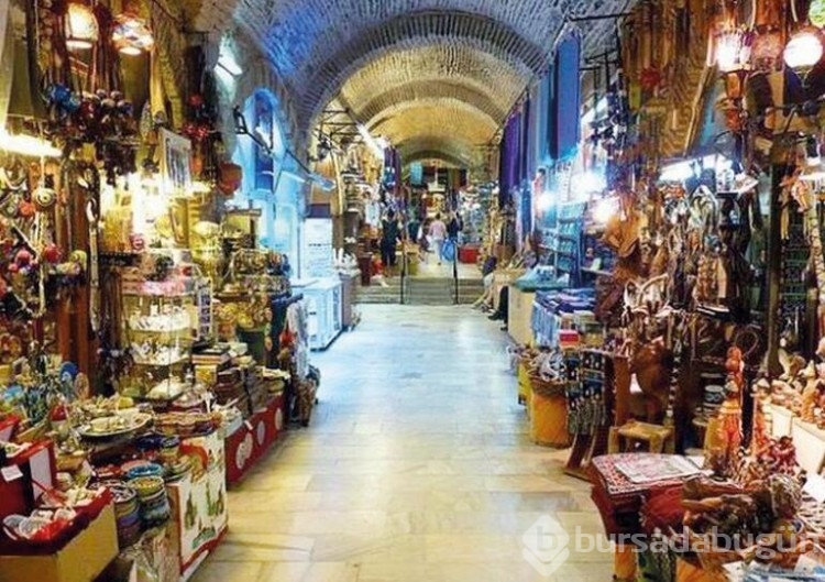 İzmir'in deniz kokan sokaklarında 10 nokta