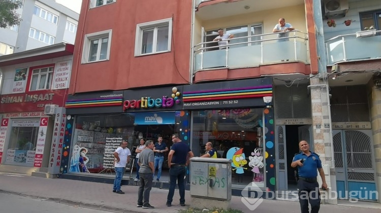 Evine gelen gurbetçiye hırsız şoku