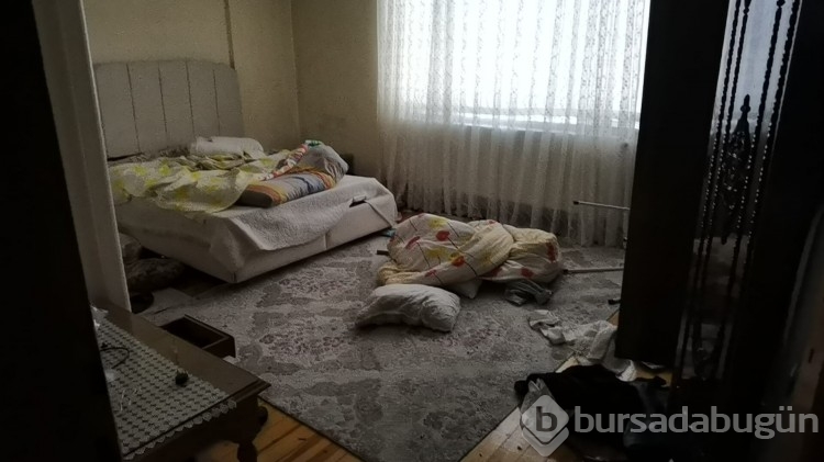 Evine gelen gurbetçiye hırsız şoku