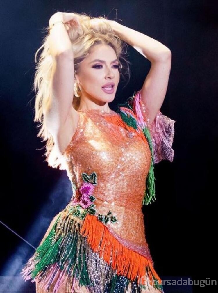 Hadise 3 milyonluk yüzüğü attı mı?