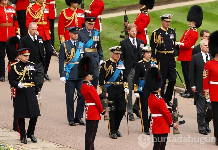 3. Charles, Markle'ın Kraliçe'nin cenazesine katılmasını istemedi
