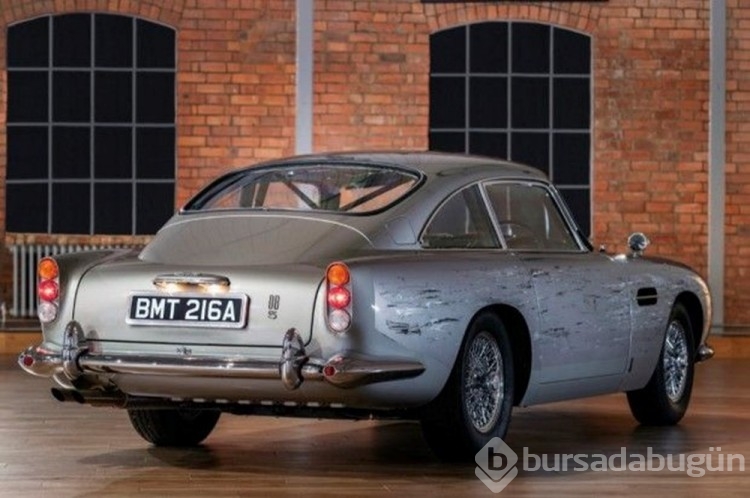 James Bond'un otomobili açık artırma'da