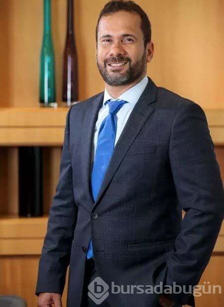 Herkes sevgilisini karısıyla basan bu kadını konuşuyor!