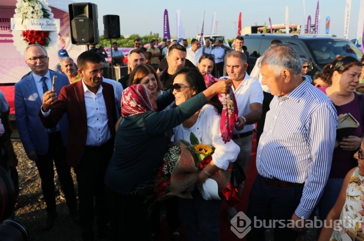 Türkan Şoray'a şok
