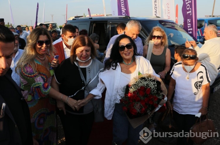 Türkan Şoray'a şok
