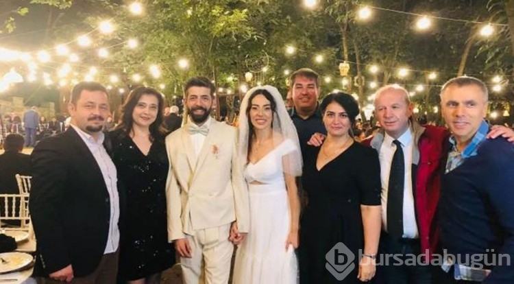 Başarılı oyuncu dünyaevine girdi
